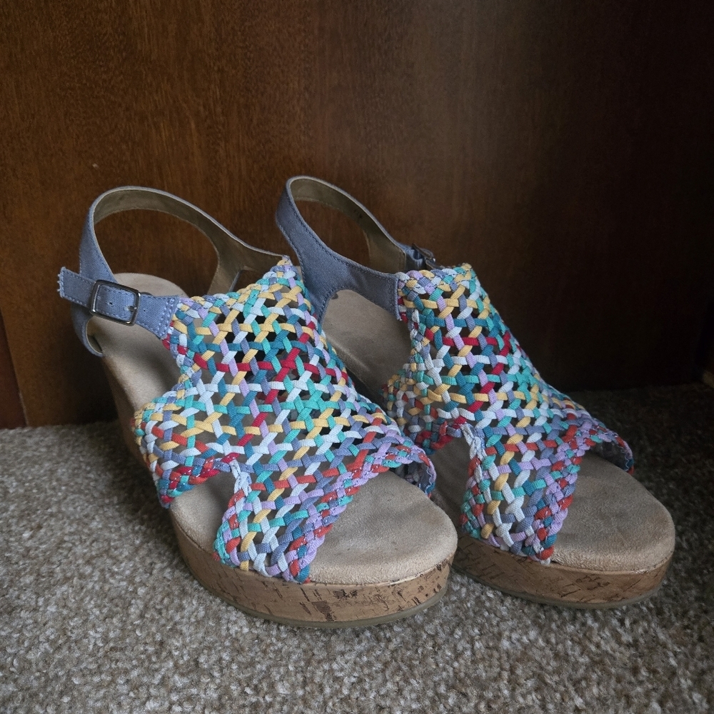 So Taffy Colorful Woven Platform Sandals
